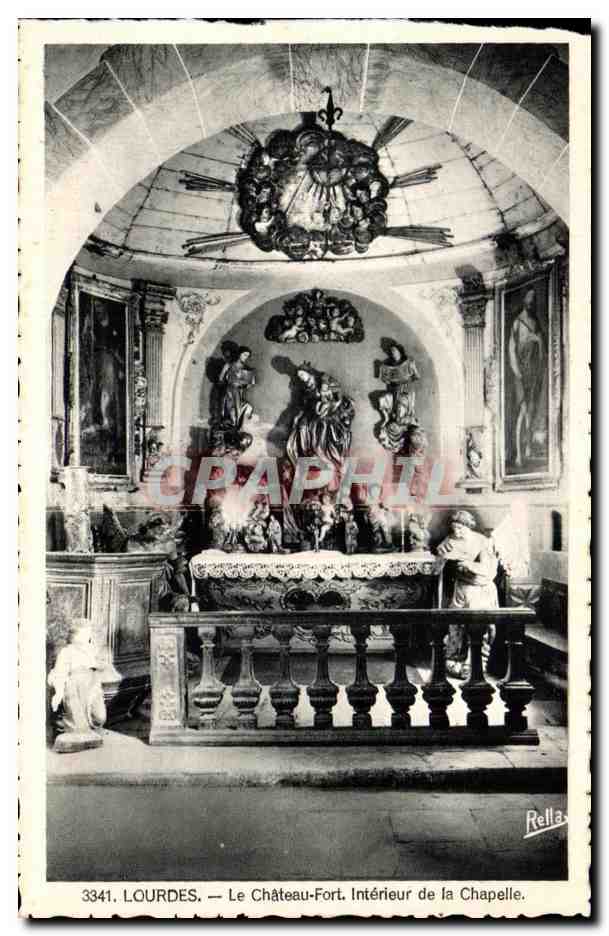 CPA Lourdes Le Chateau Fort Interieur de la Chapelle