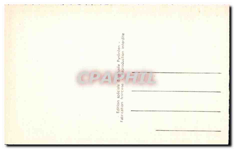 CPA Lourdes Le Chateau Fort Musee Pyreneen Salle des Costumes Pyreneens  — Verso