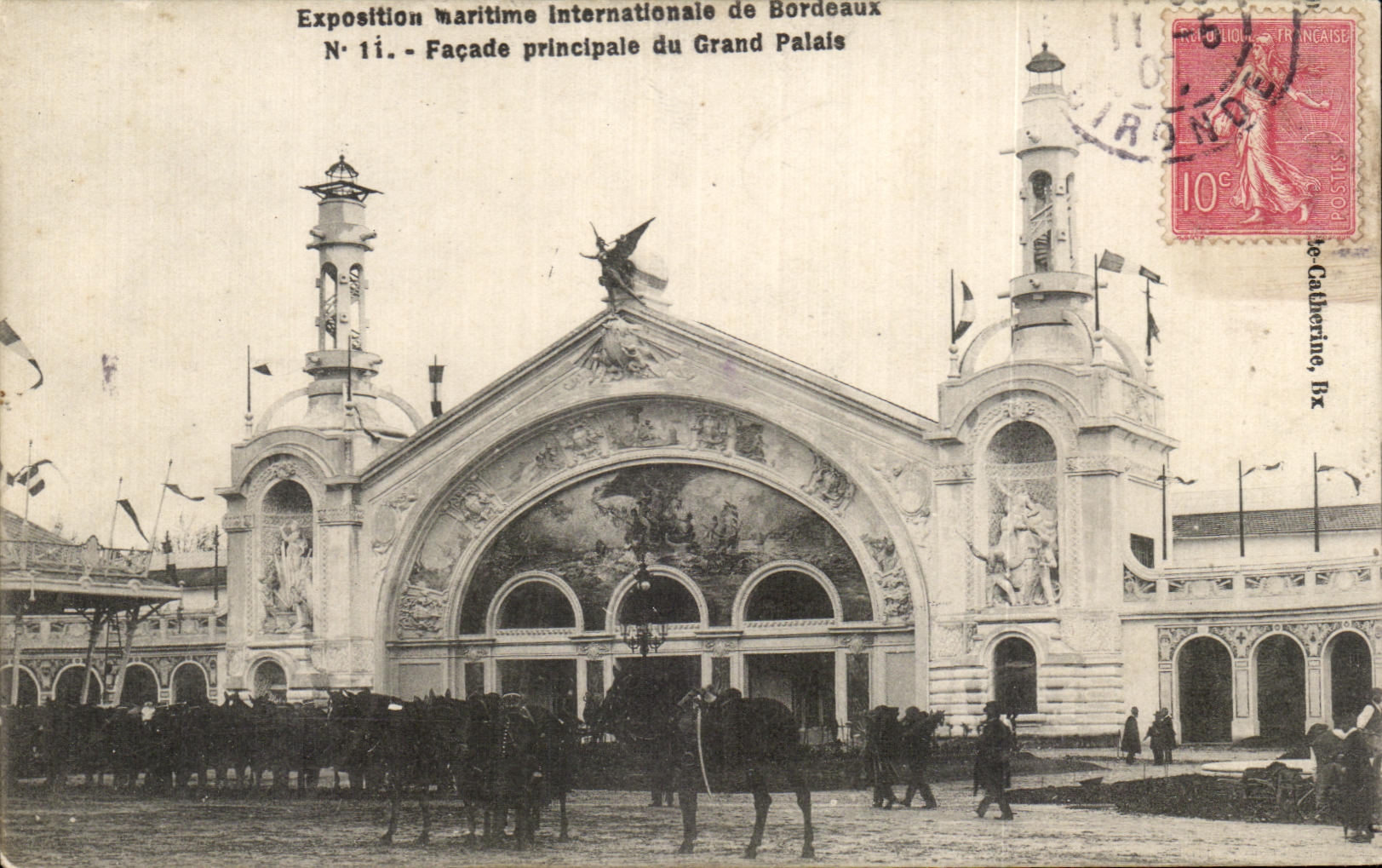 CPA Exposition maritime Internationale de Bordeaux Facade Principale du Grand Palais 