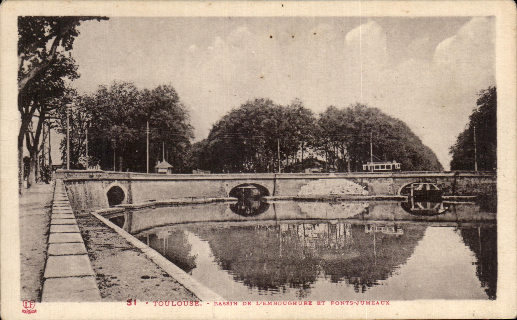 CPA Toulouse Bassin De L Emboughure Et Ponts Jumeaux