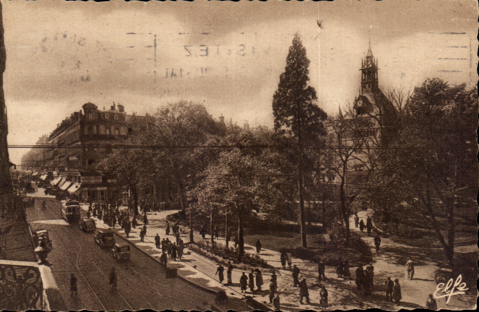 CPA Toulouse Rue d Alsace Lorraine et le Square du Capitole