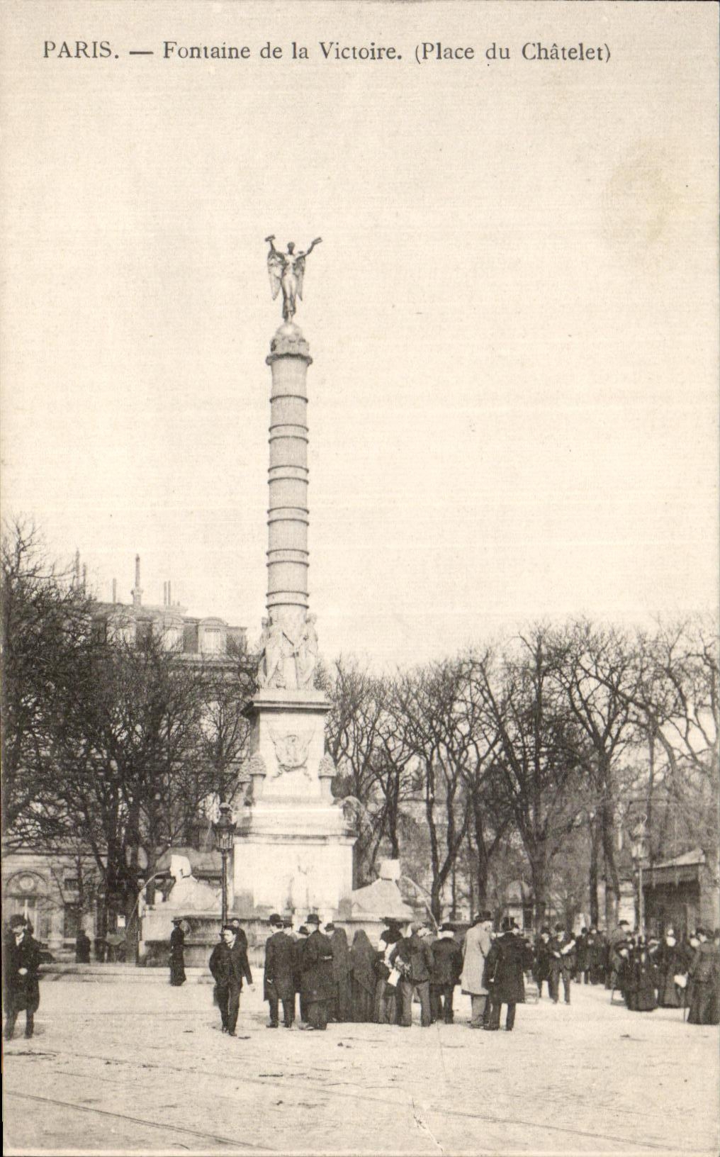 CPA Paris Fontaine de la Victoire 