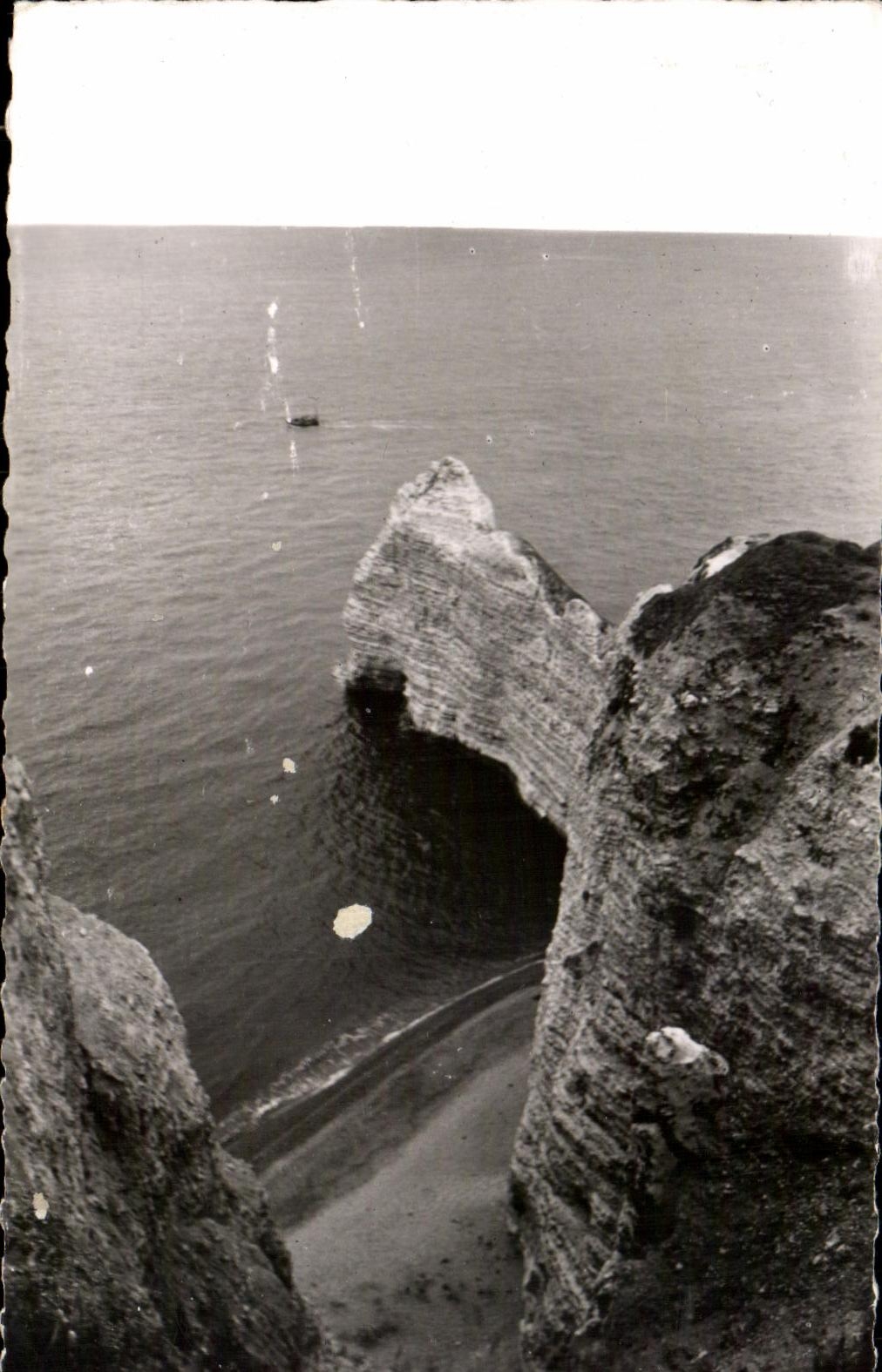 CPA Etretat Vue du haut des Falaises
