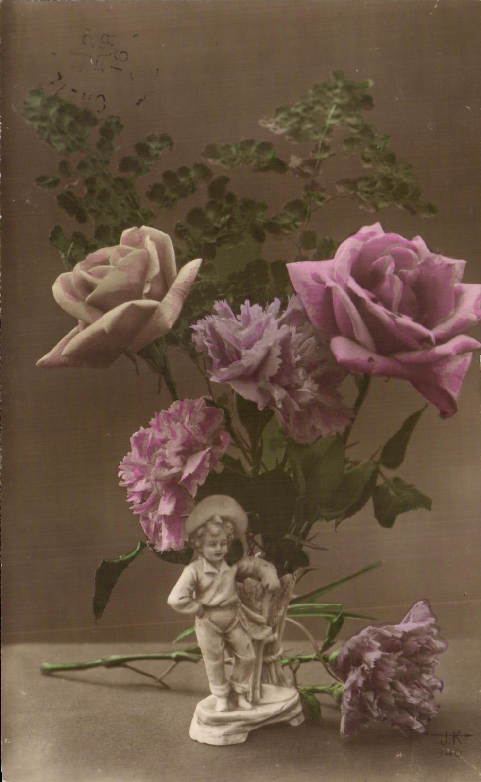 CPA Fantaisie Fleurs Roses santons