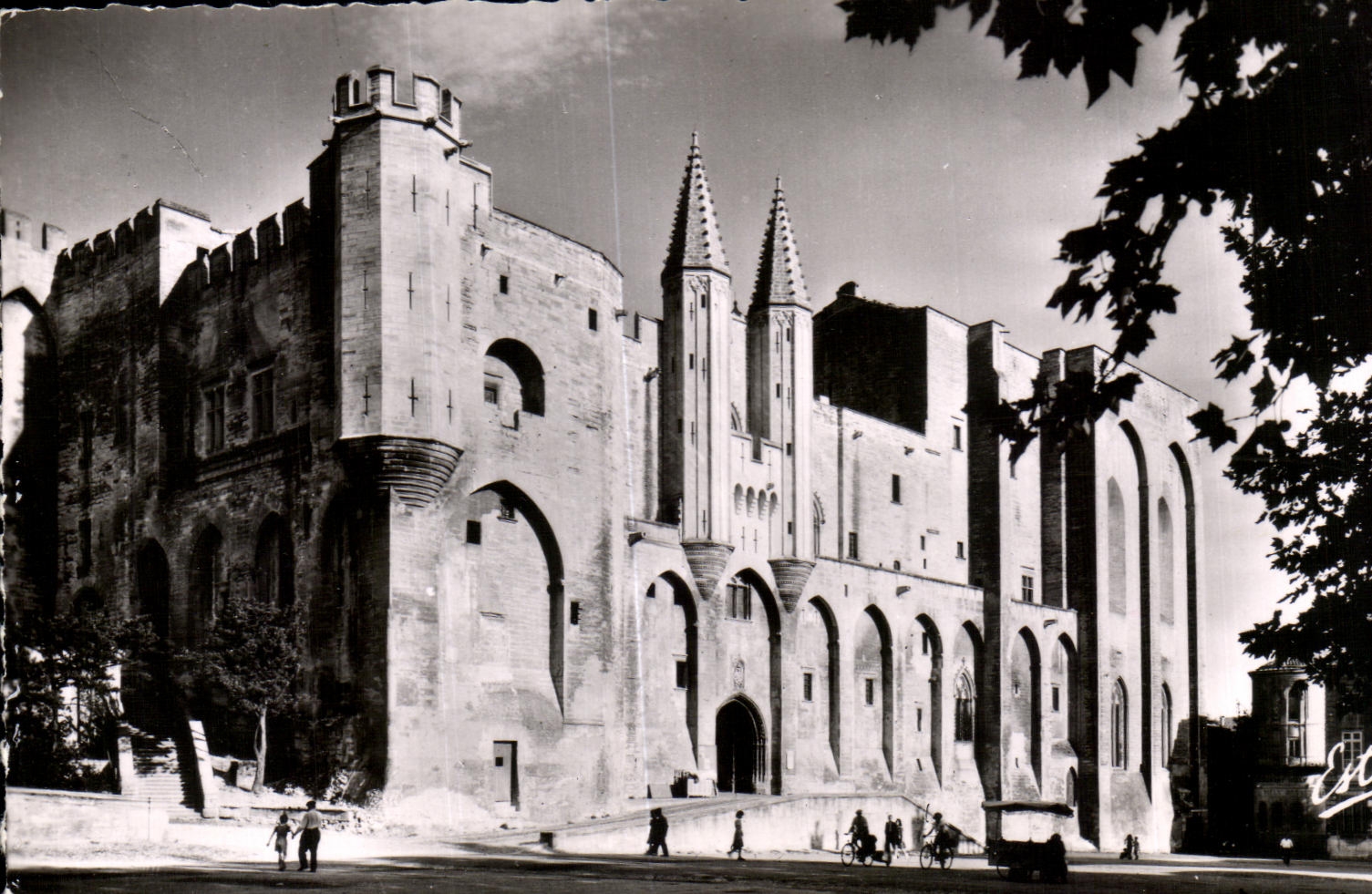 CPA Avignon Palais Des Papes La Facade De Clement The Pepes Palace Clement Front