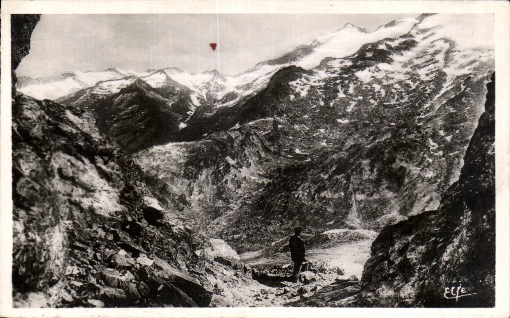 Die Monts Maudits von der Öffnung des Port de Venasque gesehen — 2448M — Verlag: Éditions Labouche frères Toulouse — n° 34