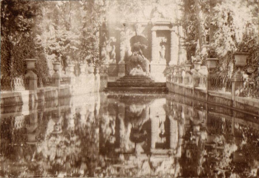 Photo Jardin Fontaine de Medicis Luxembourg