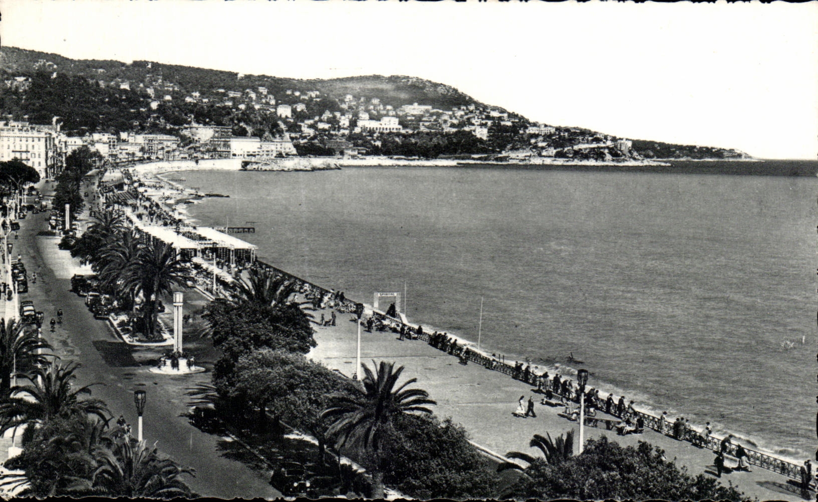 CPA Nice Promeriede Des Anglais Le Mont Boron