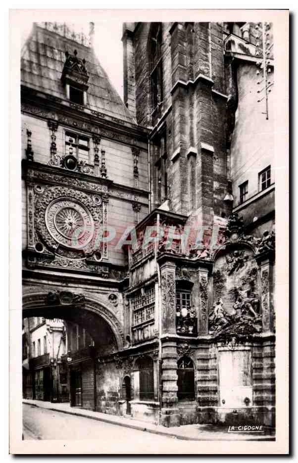 CPA Rouen La Gros Horloge La Plus ancienne horloge du monde les cadrans sont en