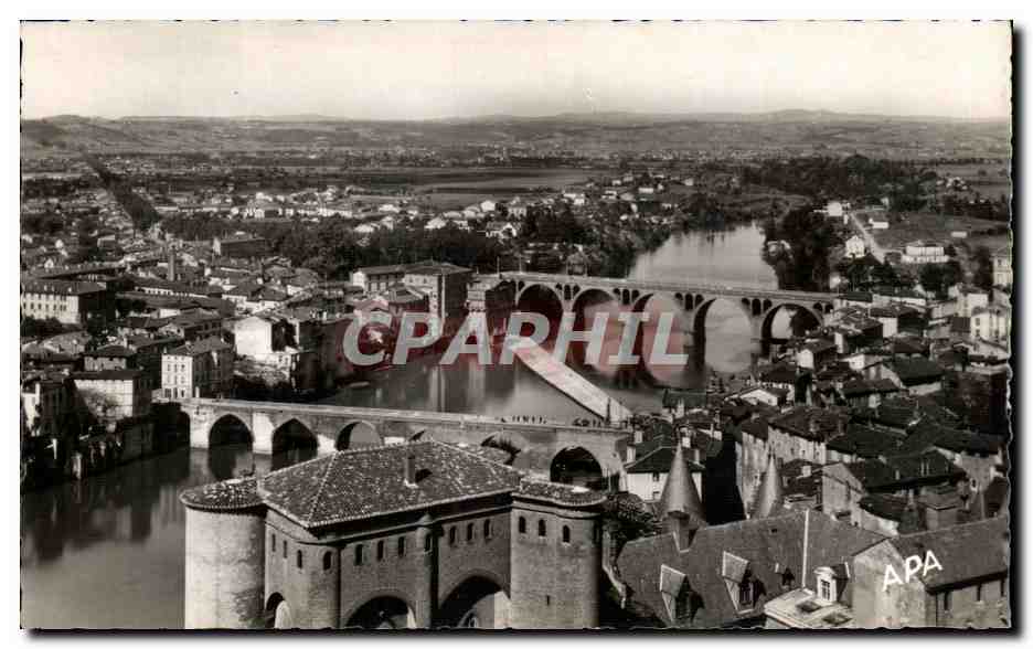 Albi — Vue panoramique prise du clocher de Sainte-Cécile — APA