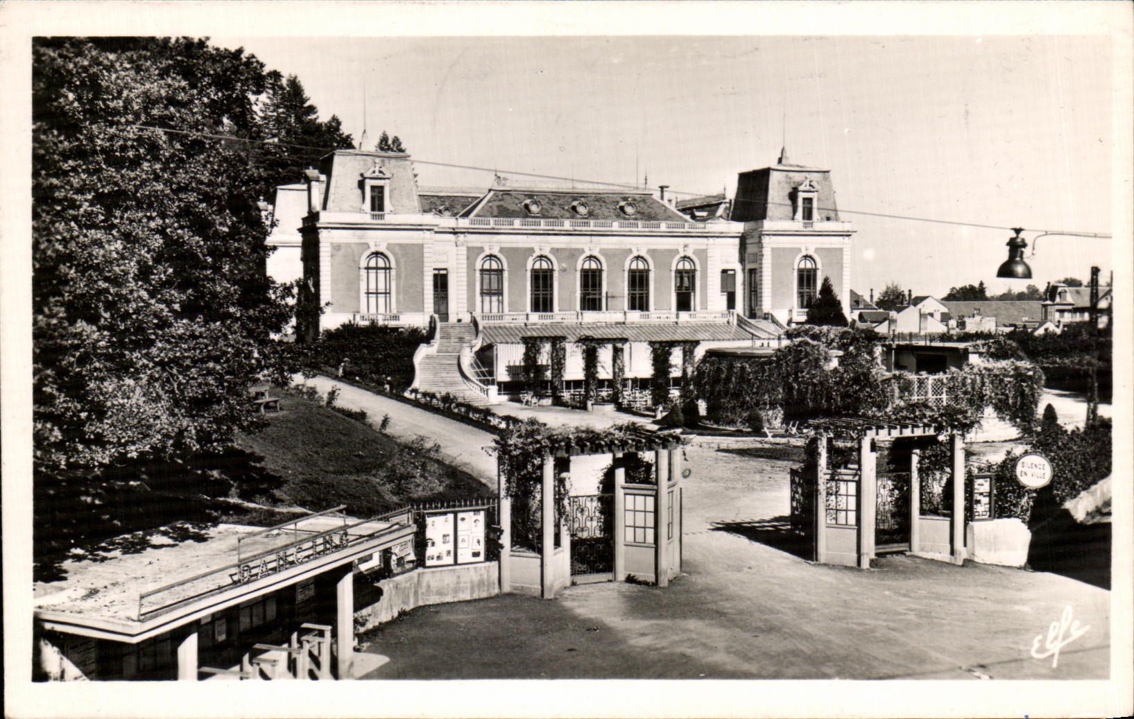 Entrée du Casino — Bagnères-de-Bigorre — Éditions Bigorre