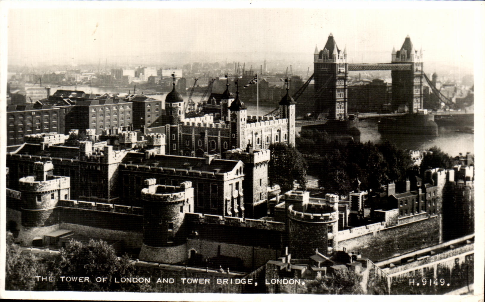 CPA The Tower Of London And Bridge