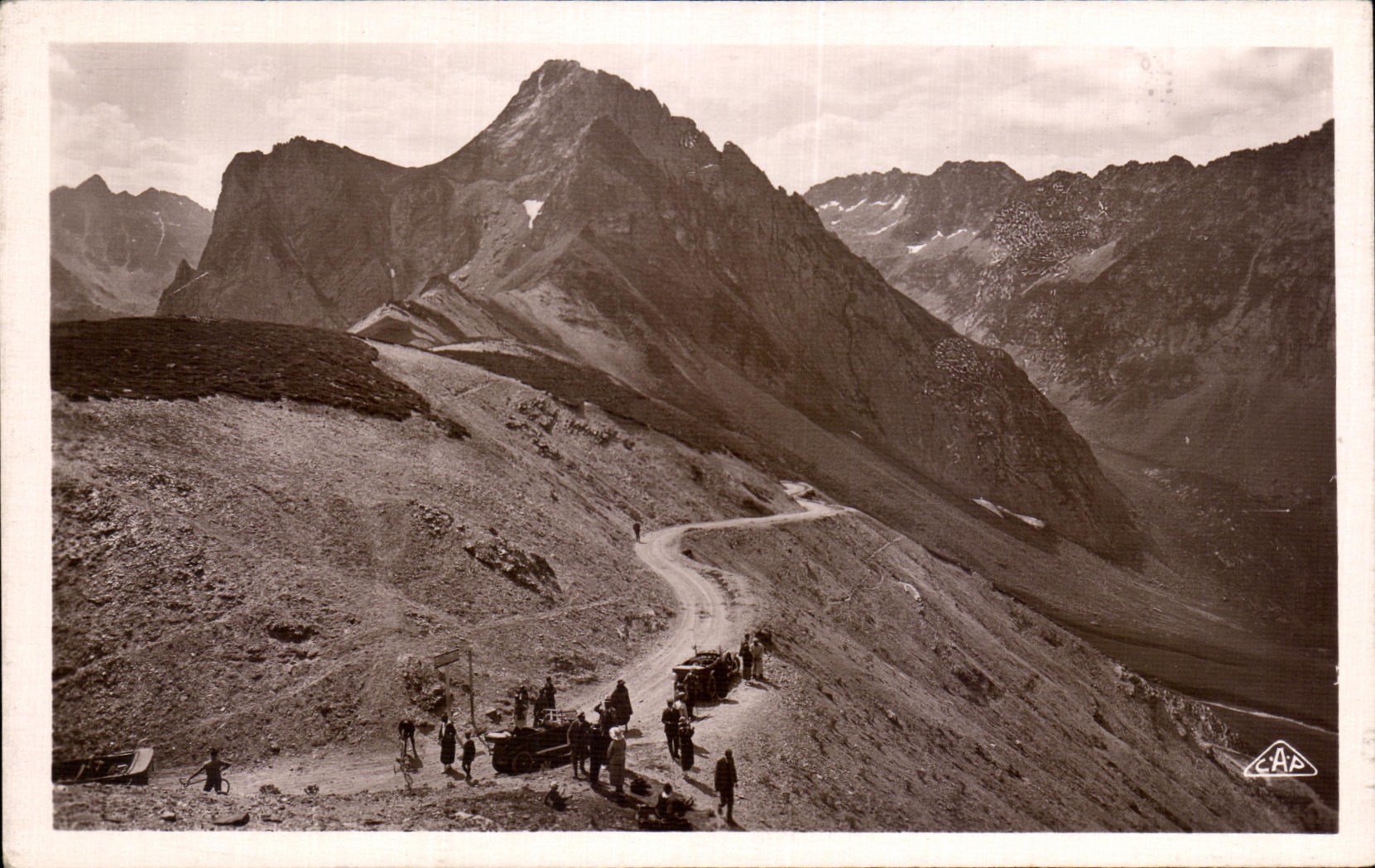 Le Col du Tourmalet — vue panoramique — C.A.P. (éditeur)