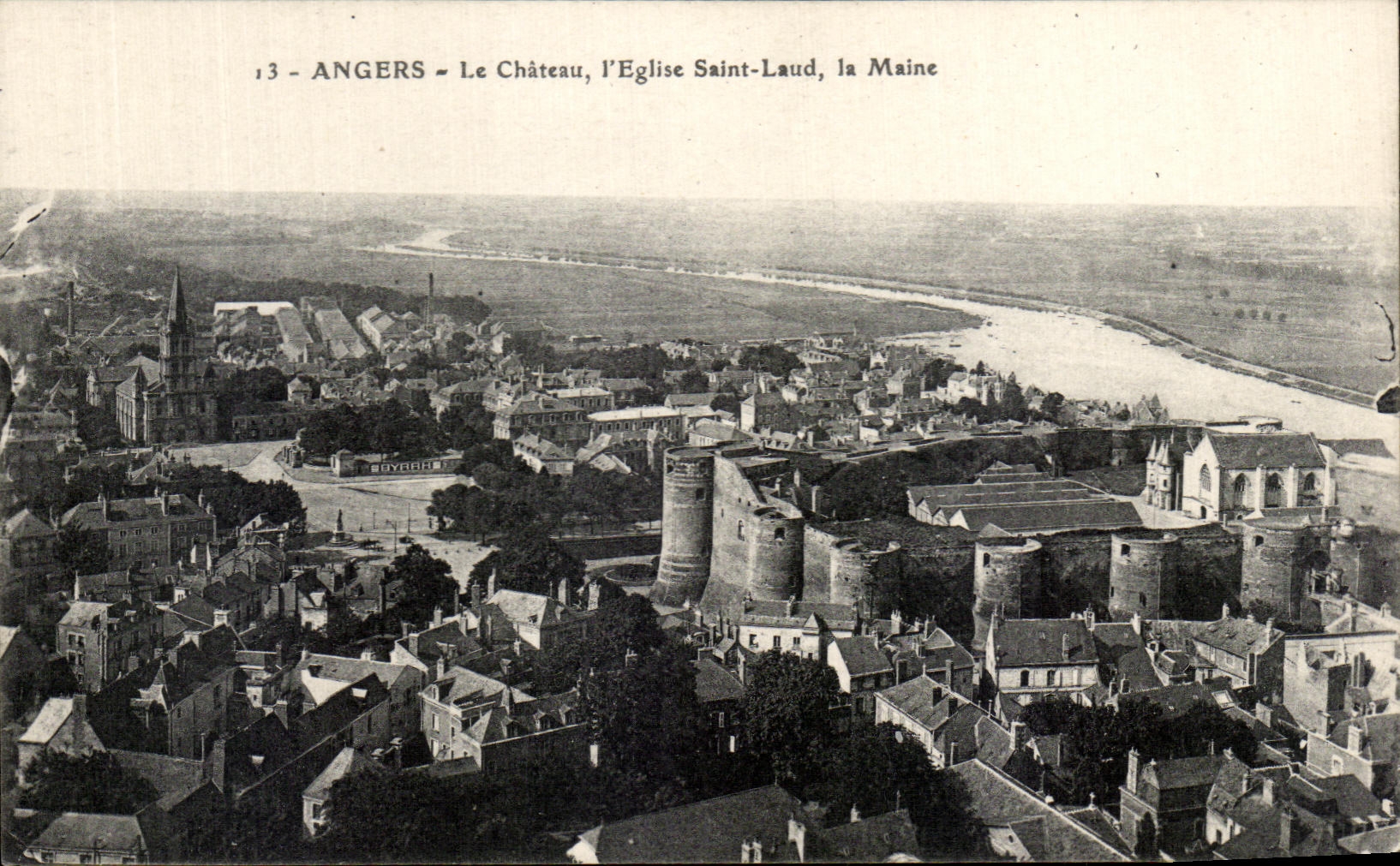 CPA Angers Le Chateau I'Eglise Saint Laud La Maine Byrrh