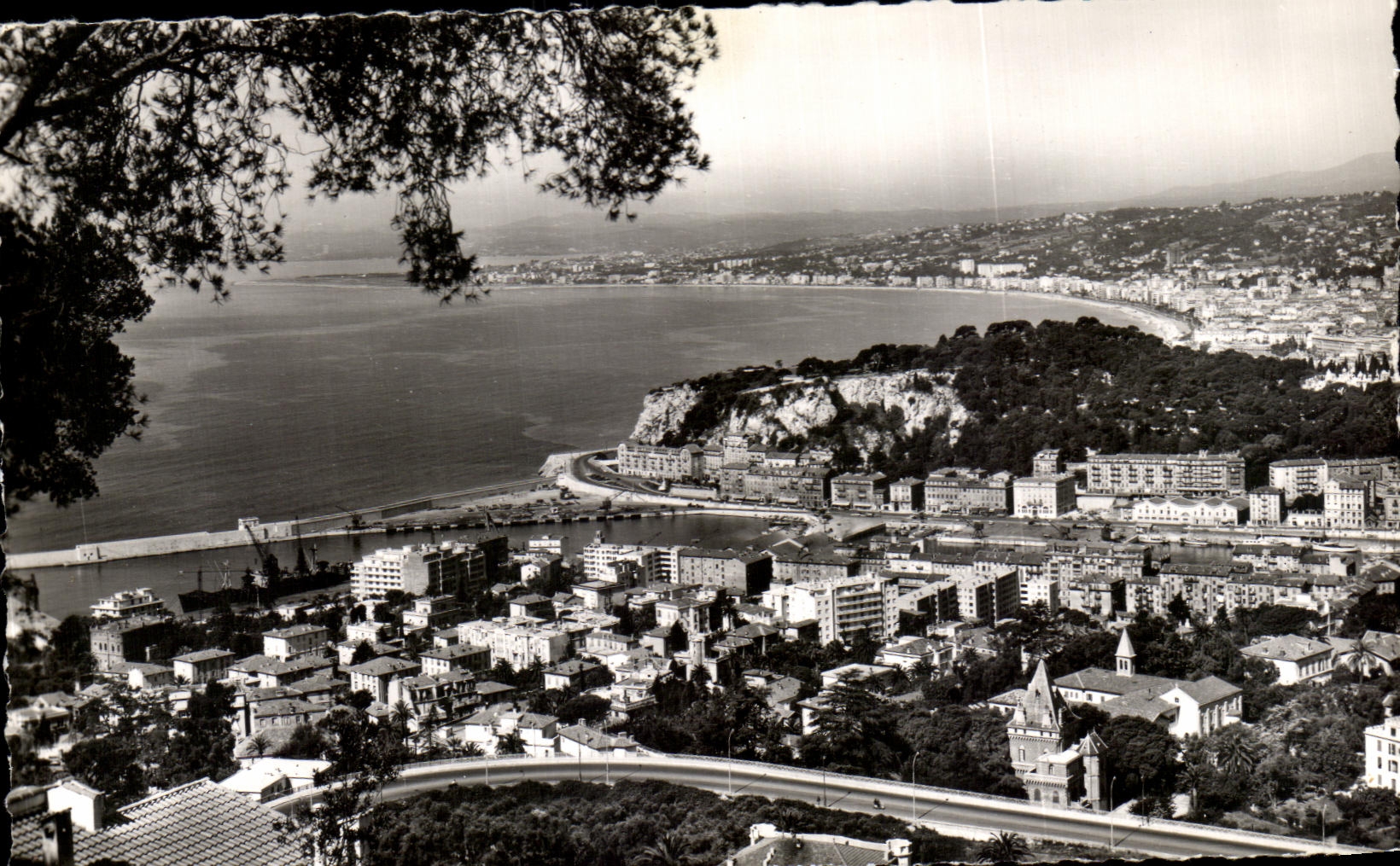 CPA La Cote d'Azur Nice Vue Generale
