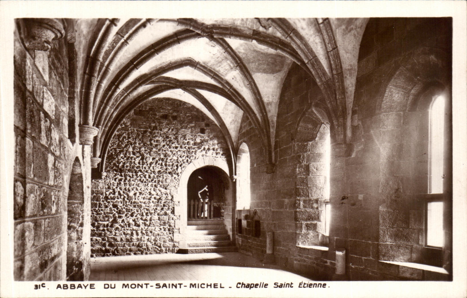 CPA Abbaye Du Mont Saint Michel Chapelle Saint Etienne