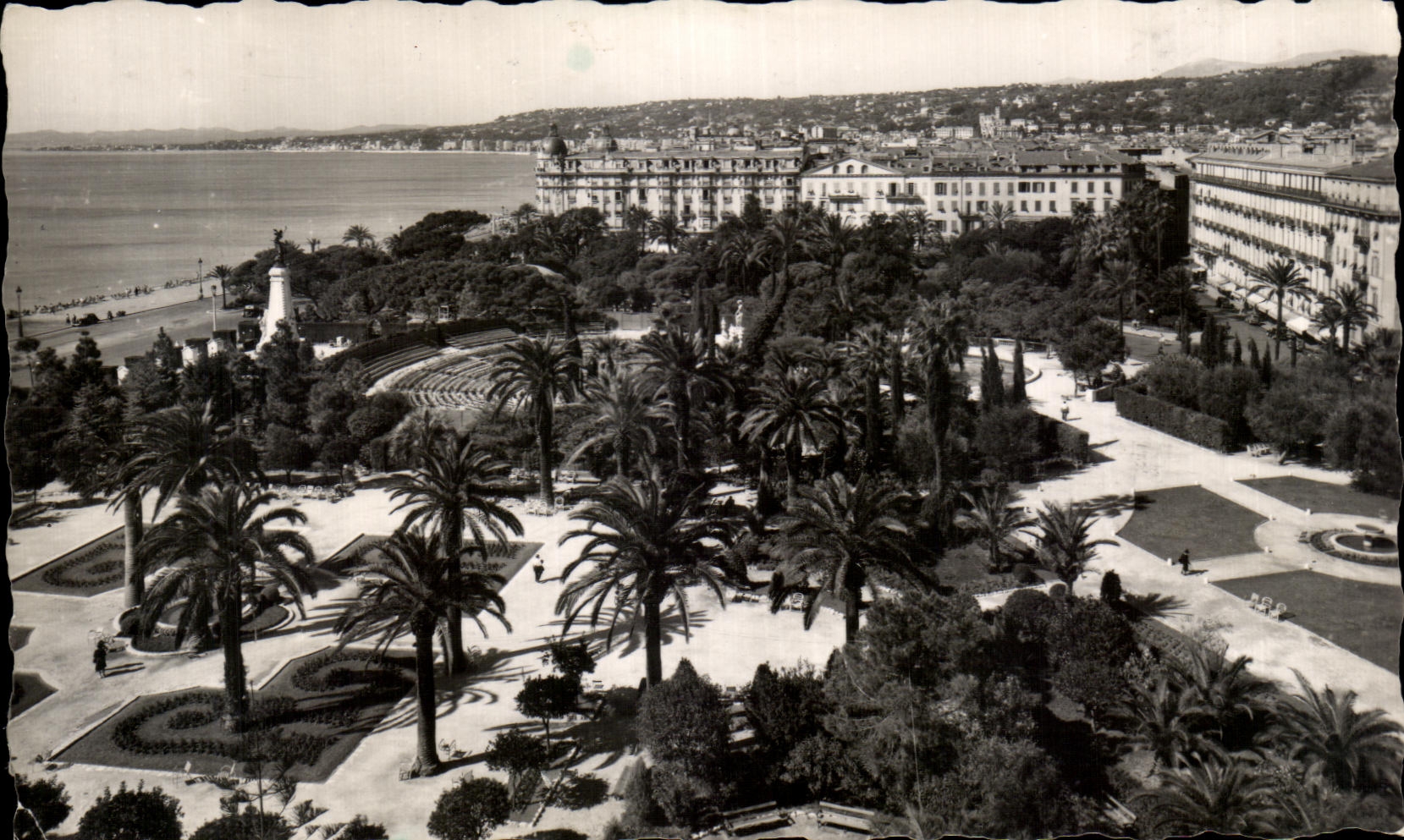 CPSM Les Jardins Albert ler Le Theatre de Verdure Nice