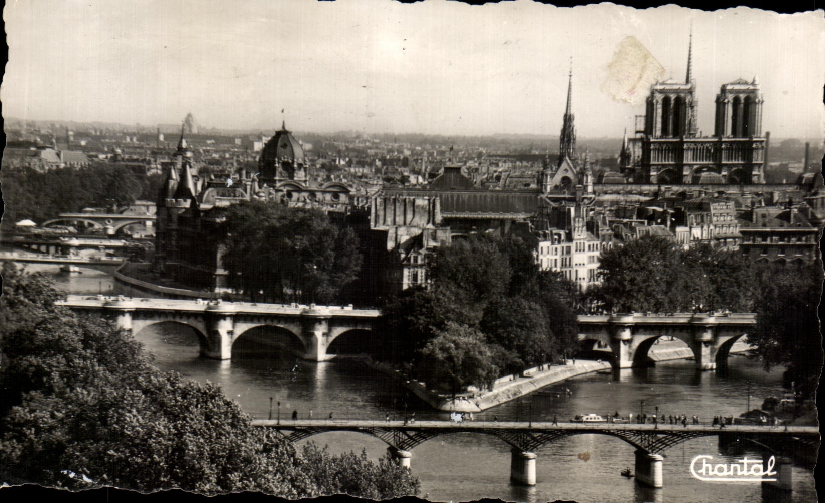 CPA Paris La Pointe de la Cite et les Ponts Notre Dame 