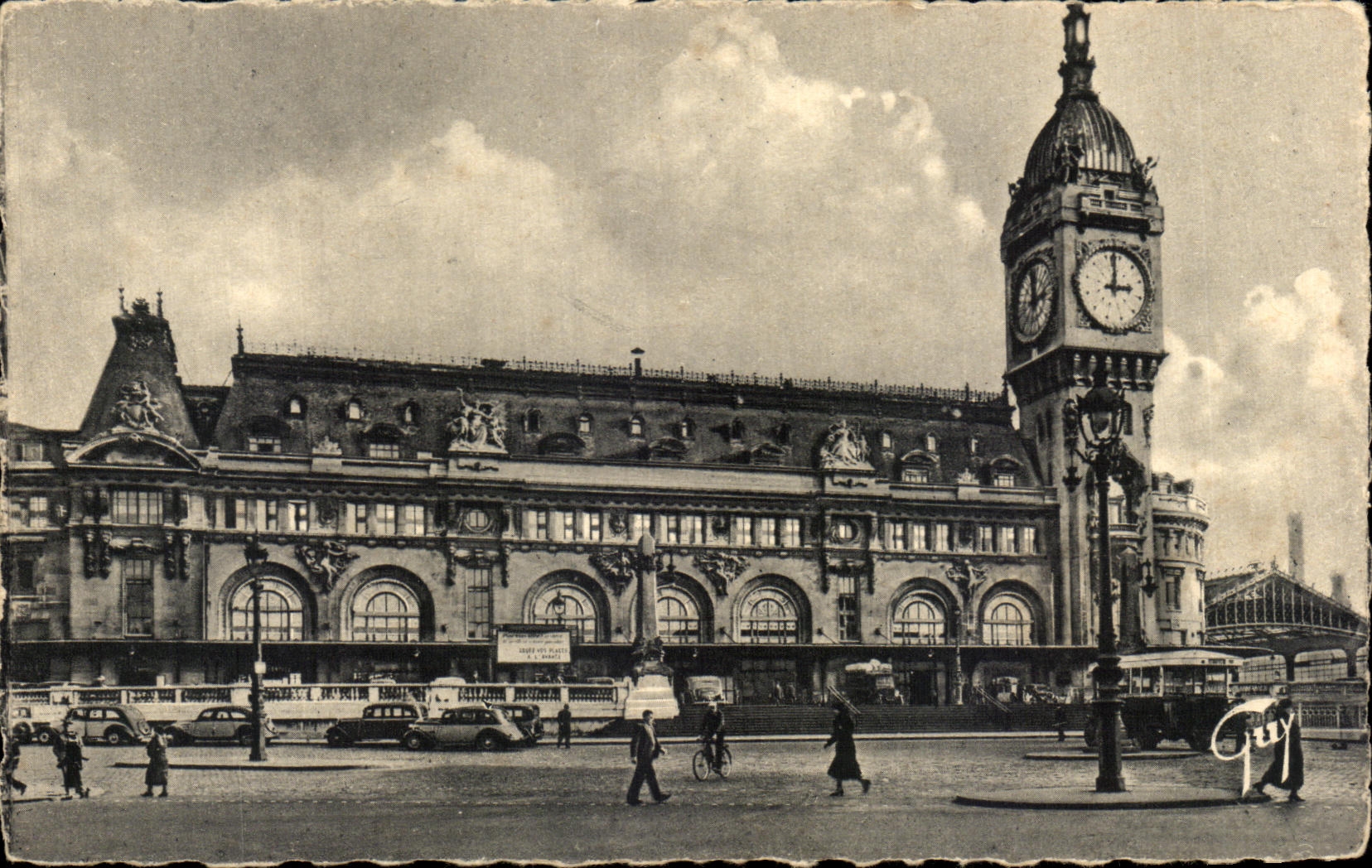 CPA Paris Et Ses Merveillles La Gare de Lyon