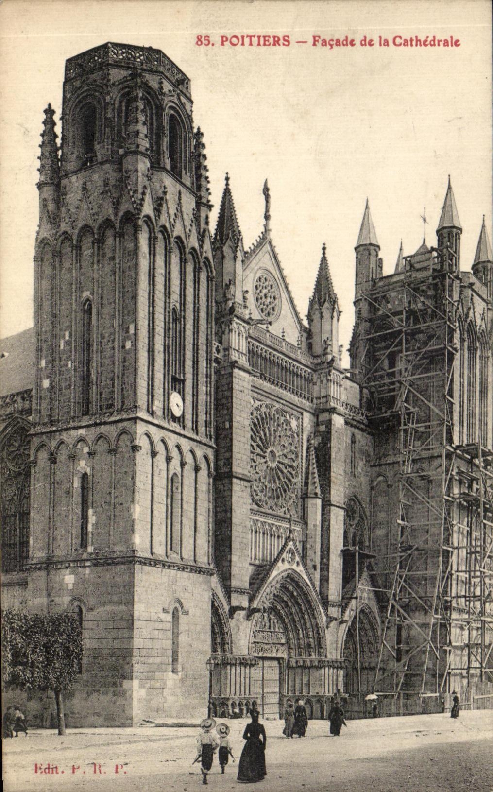 Poitiers — Façade de la Cathédrale — Édit. P. R. P.