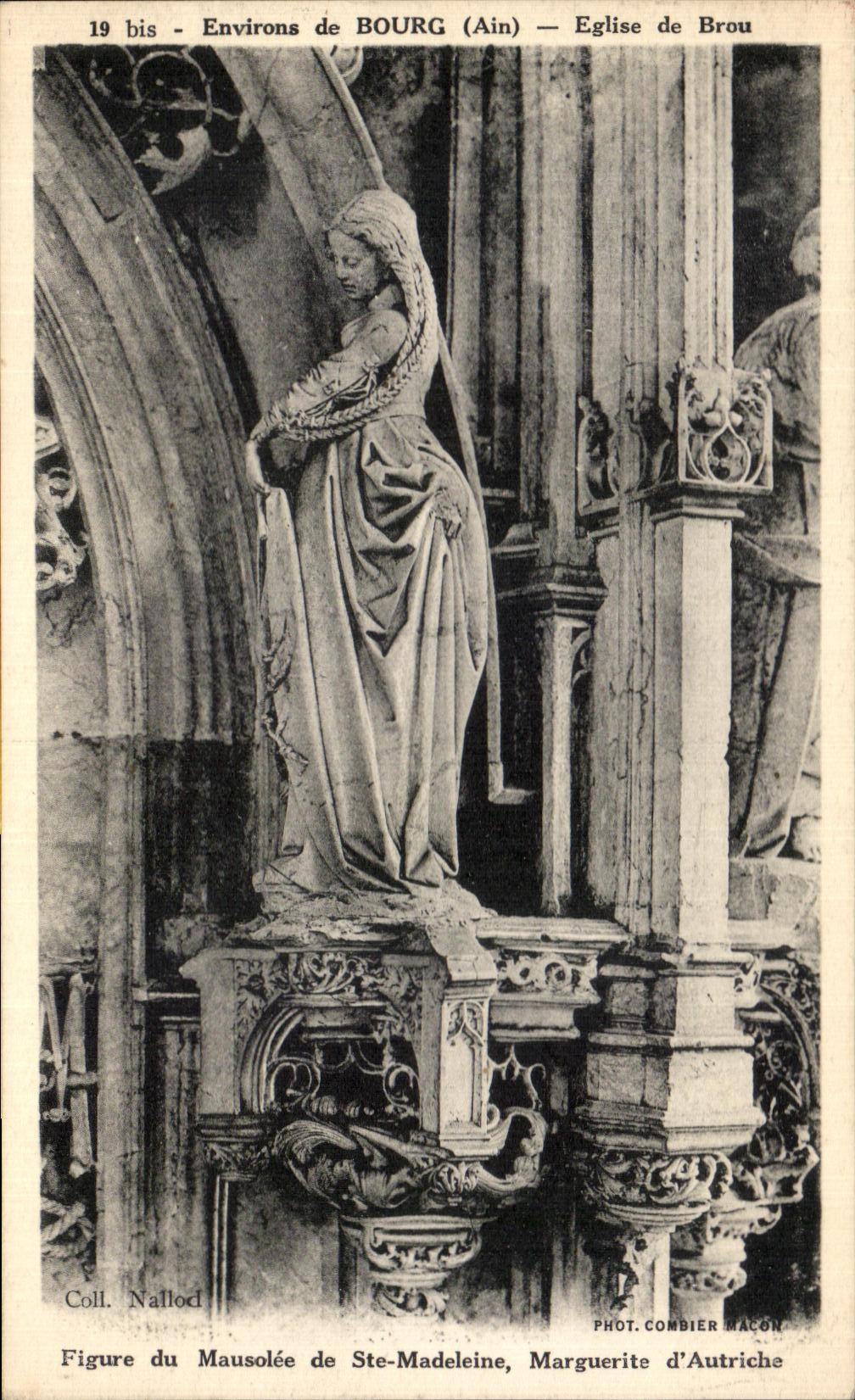 CPA Figure Du Mausolee De Ste Madeleine Marguerite d'Autriche Environs de bourg Eglise de Brou