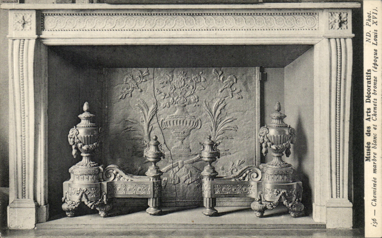 Cheminée — Musée des Arts Décoratifs — époque Louis XVI