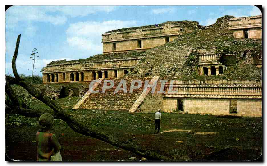 CPA El Palasio En La Zona Arqueologica De Sayil the Place Sayil Yucatan Mexico Mexique Mexico