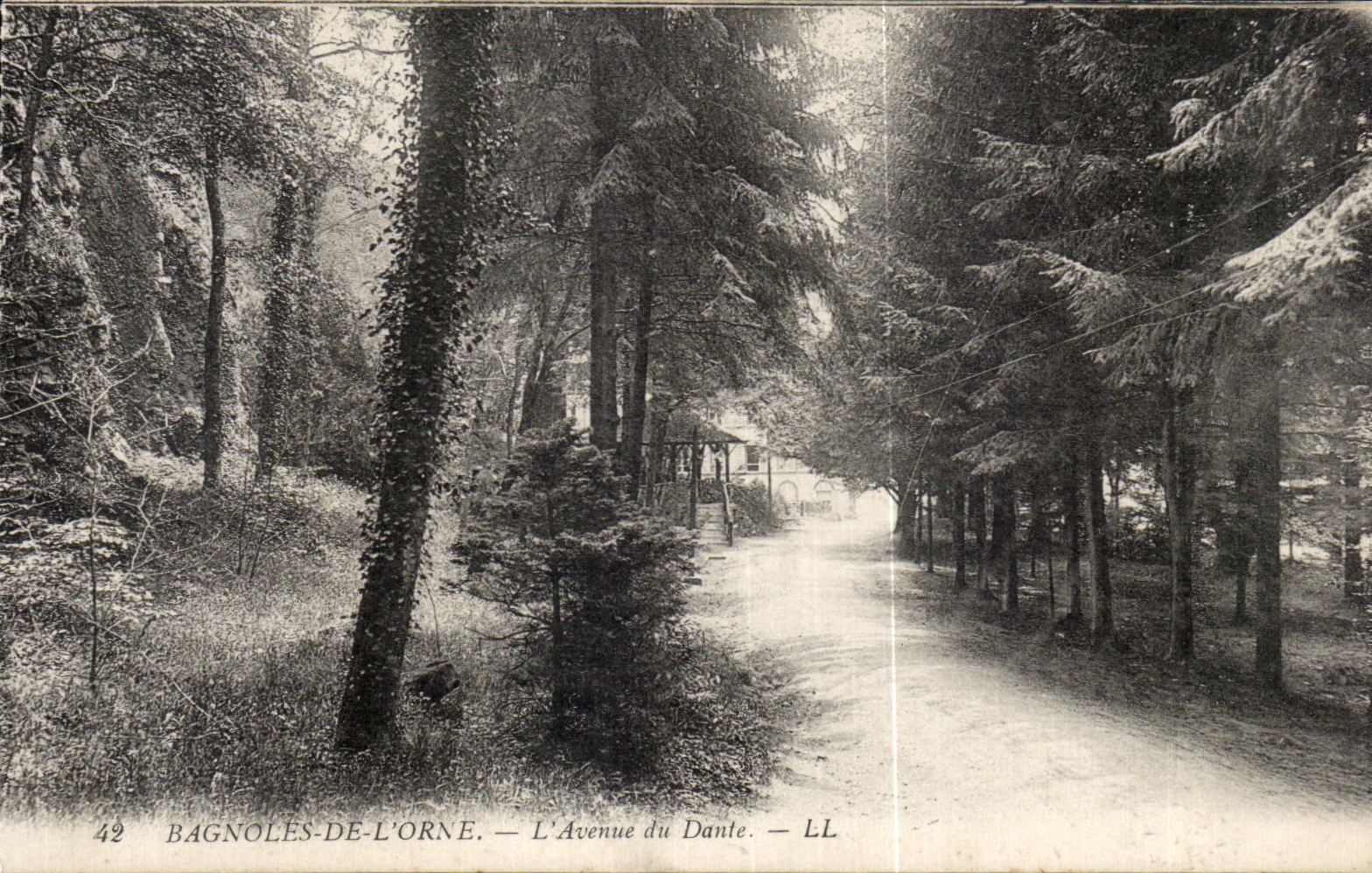 Bagnolès-de-l'Orne — La Avenue du Dante — LL