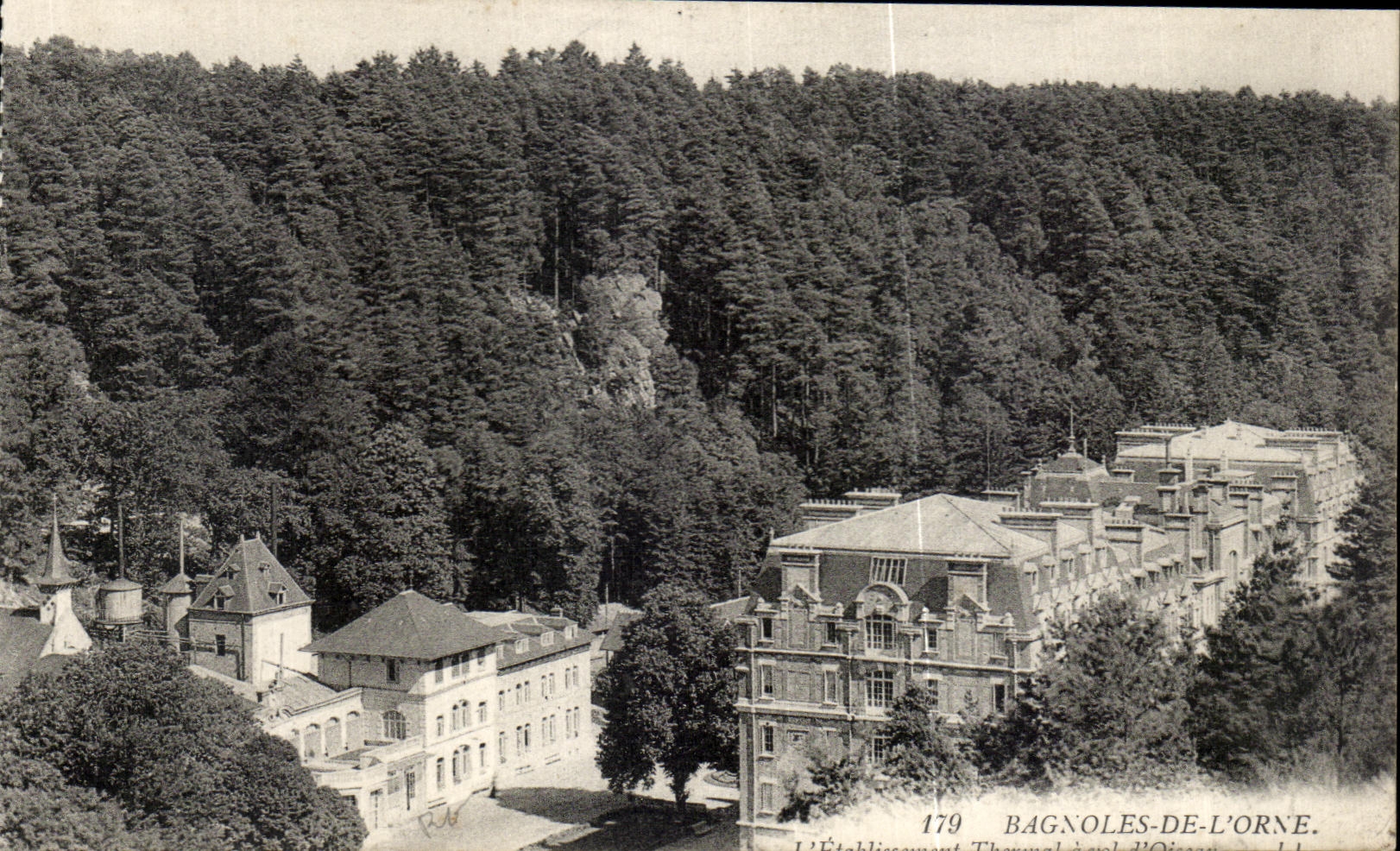 Bagnolles-de-l'Orne — L'Établissement Thermal — n° 179