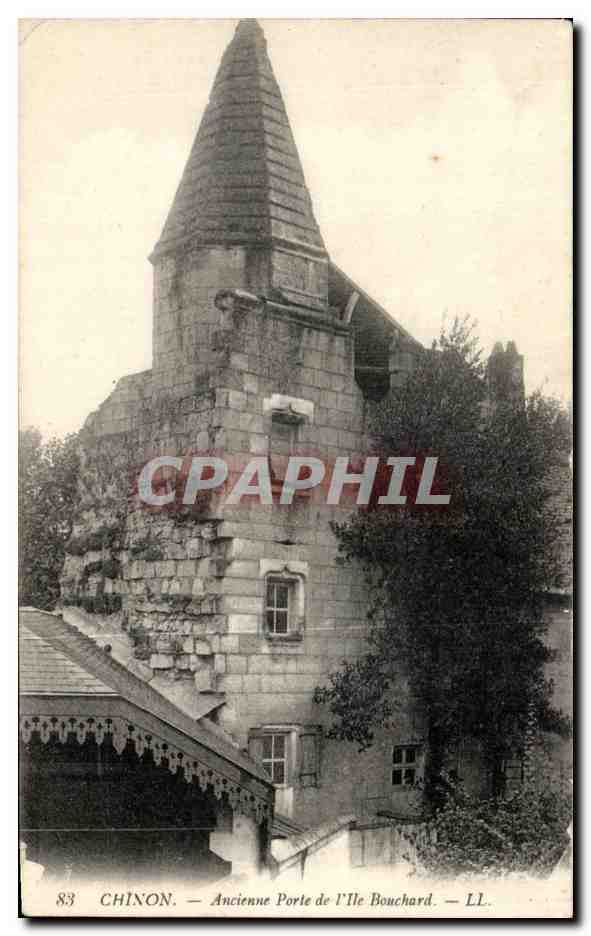 CPA Chinon Ancienne Porte de I'Ile Bouchard