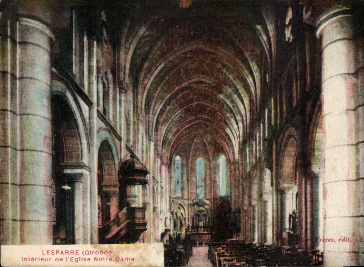 CPA Lesparre Interieur de I'Eglise Notre Dame