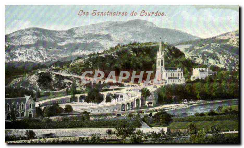 CPA Les Sanctuaires de Lourdes