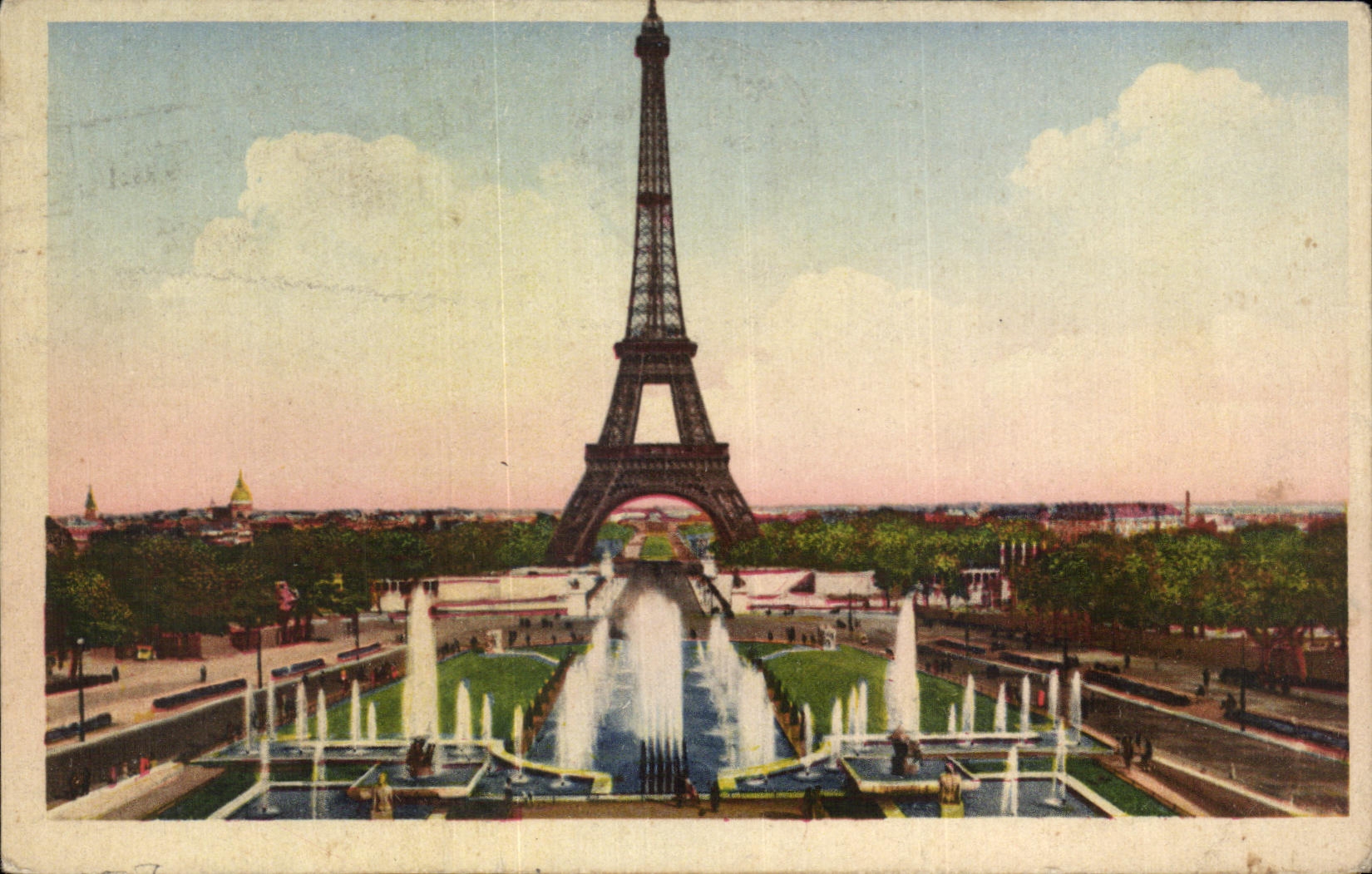 Paris - Les Fontaines du Palais de Chaillot et la Tour Eiffel — éditeur Paris, n° 978