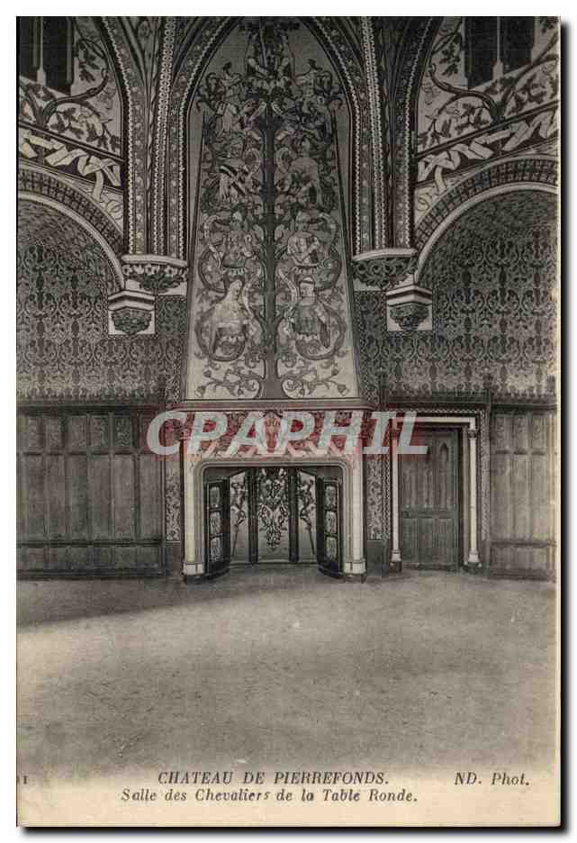 Château de Pierrefonds — Salle des Chevaliers de la Table Ronde — ND. Phot.