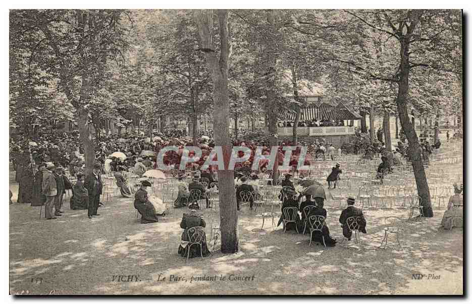 CPA Vichy Le Parc pendant le Concert
