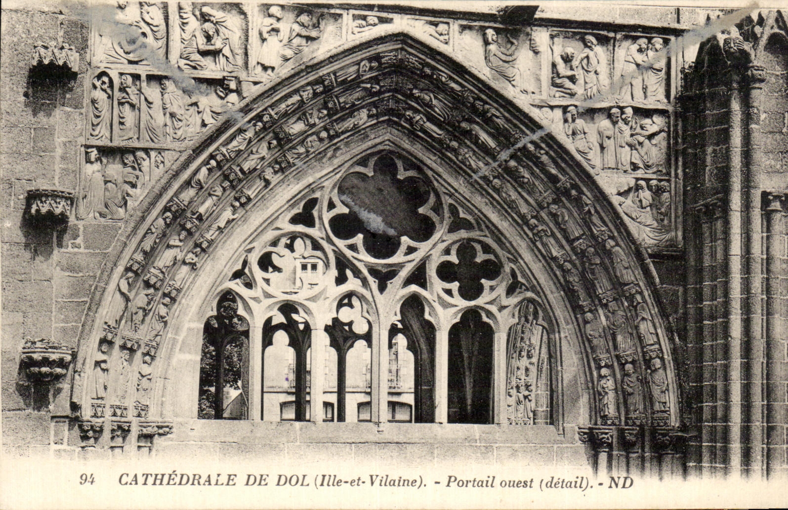 Cathédrale de Dol (Ille-et-Vilaine) — Portail ouest (détail) — ND