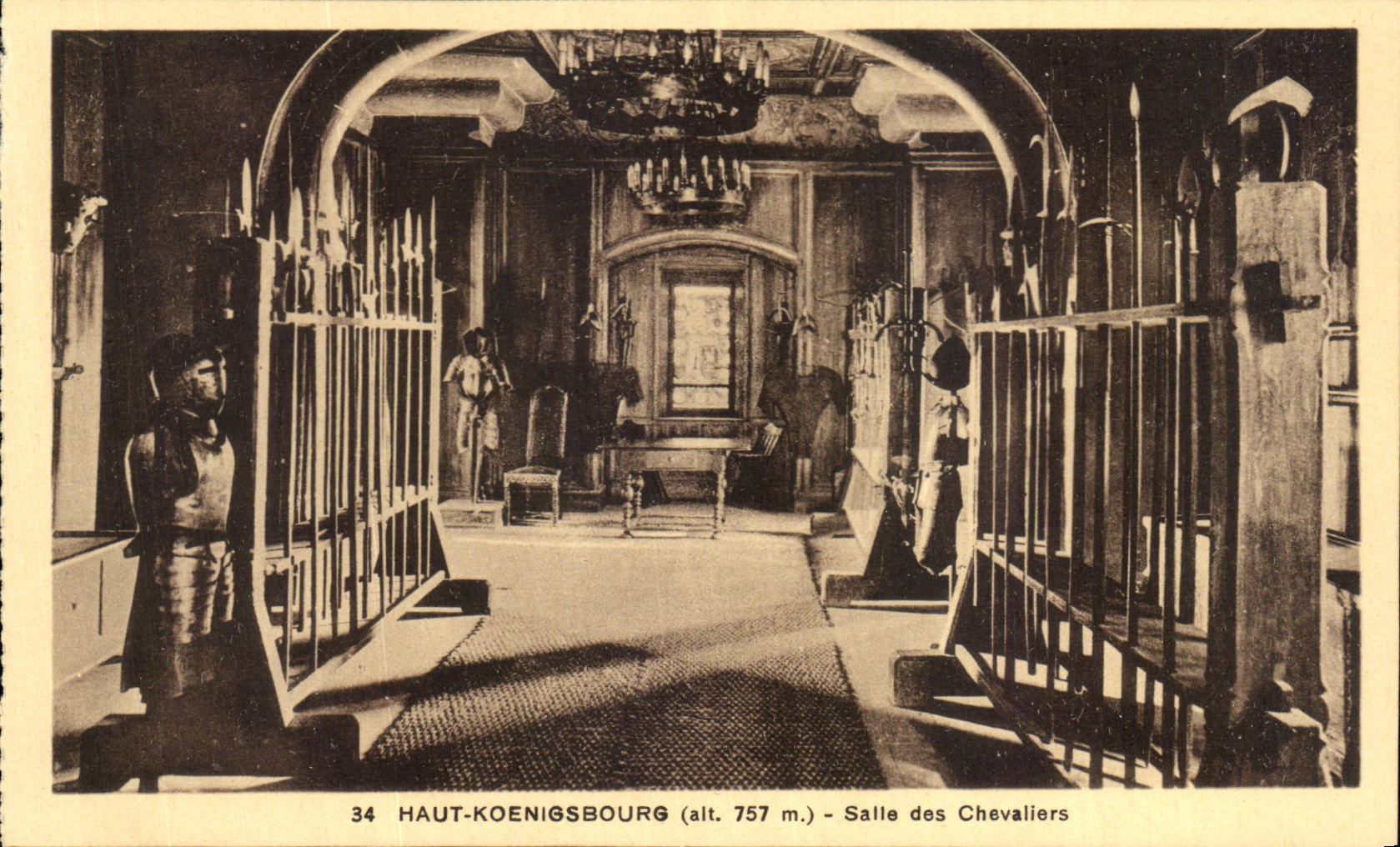 Haut-Koenigsbourg (alt. 757 m.) — Salle des Chevaliers — Édition spéciale du Château
