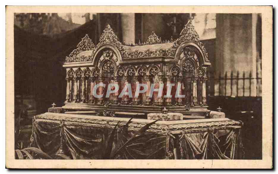 CPA Petite Chasse de vermeil offerte par le Bresil et destinee a porter en Procession