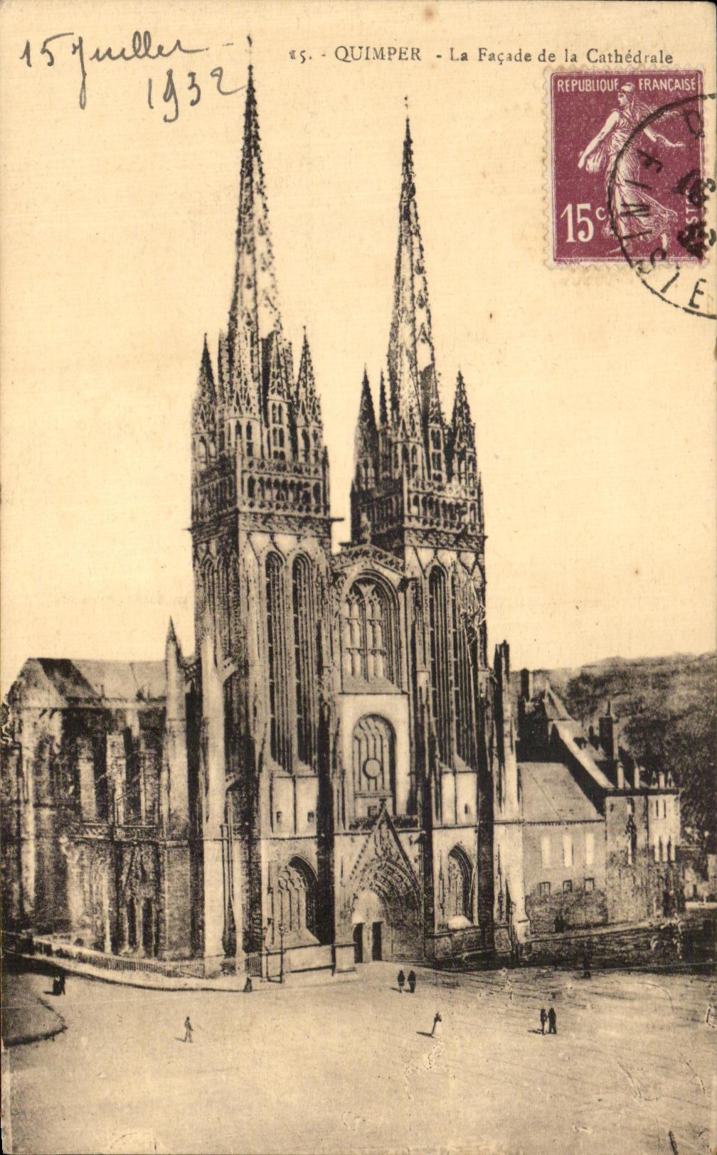 CPA Quimper La facade de la cathedrale