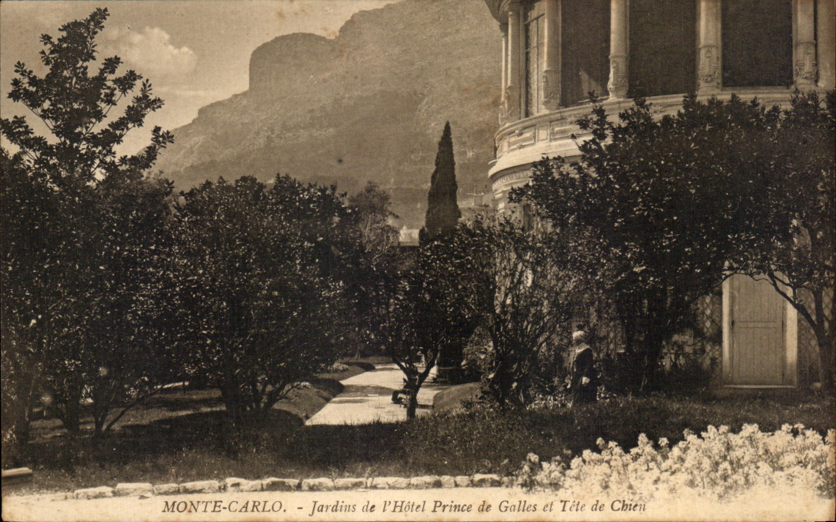 Monte-Carlo - Jardins de l'Hôtel Prince de Galles et Tête de Chien