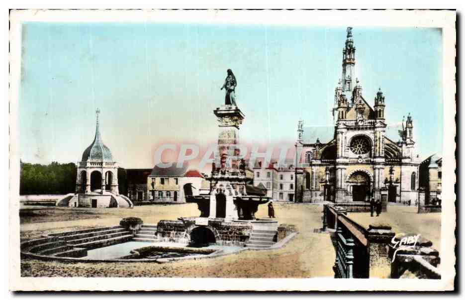 CPA Sainte Anne d'Auray De Gauche a Droite