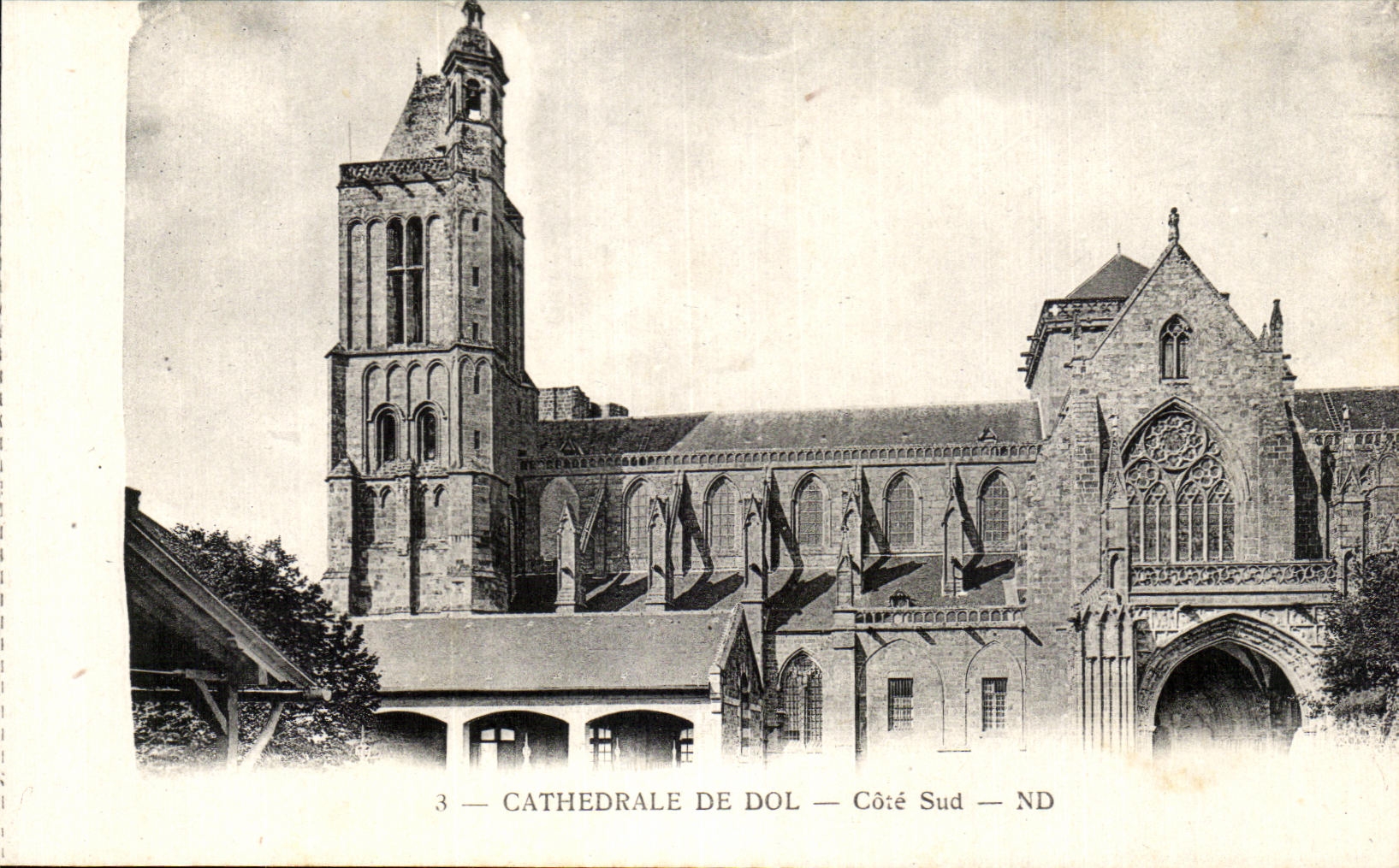 Cathédrale de Dol — Côté Sud — ND