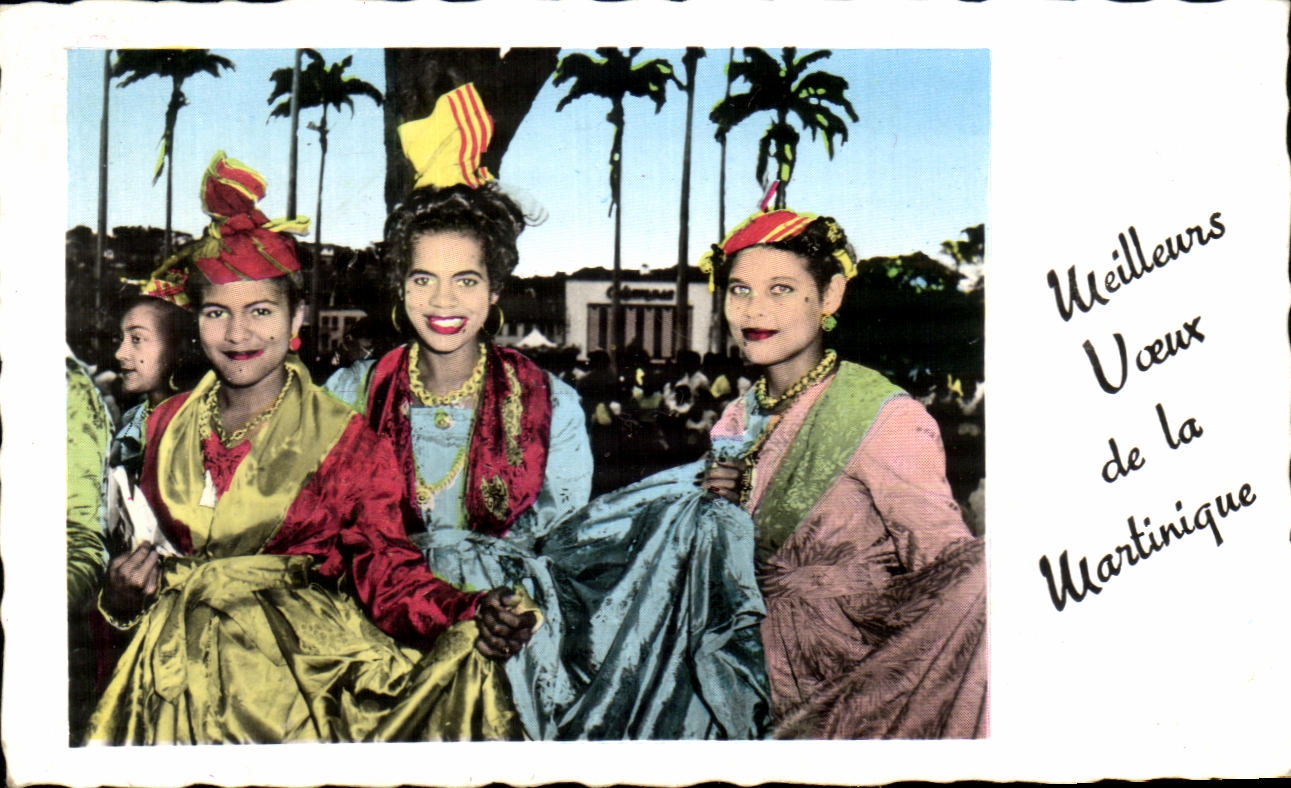 Jeunes filles en costume créole — Carnaval — Martinique