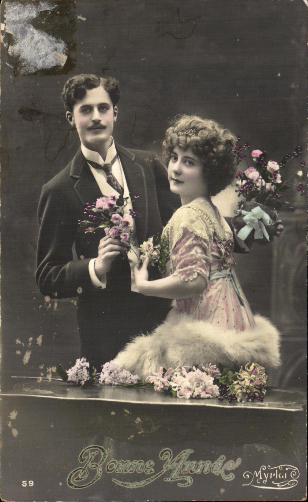 CPA Fantaisie Couple Femme Bonne Annee