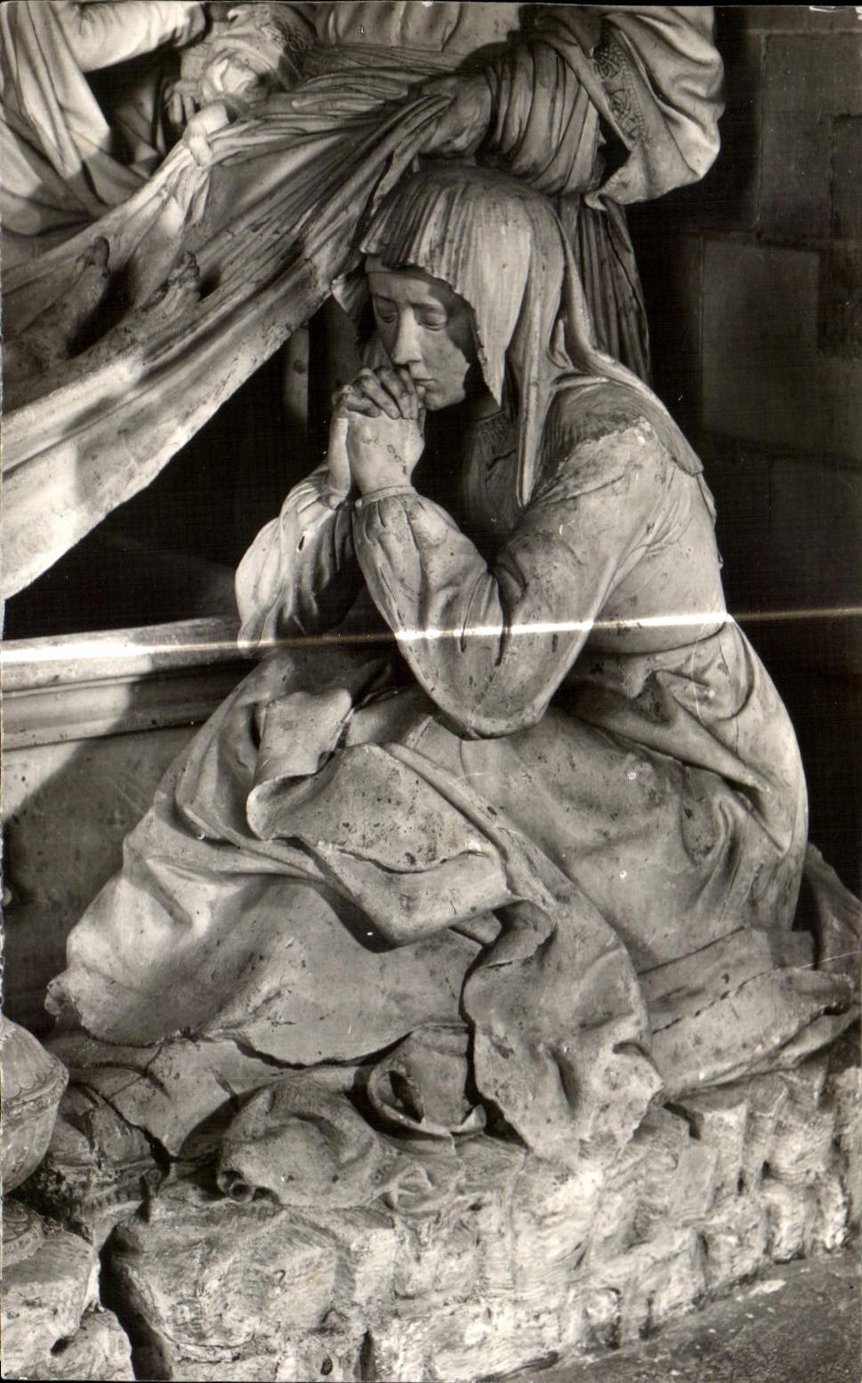 CPA Les Saints de Solemes Sainte Modeleine 