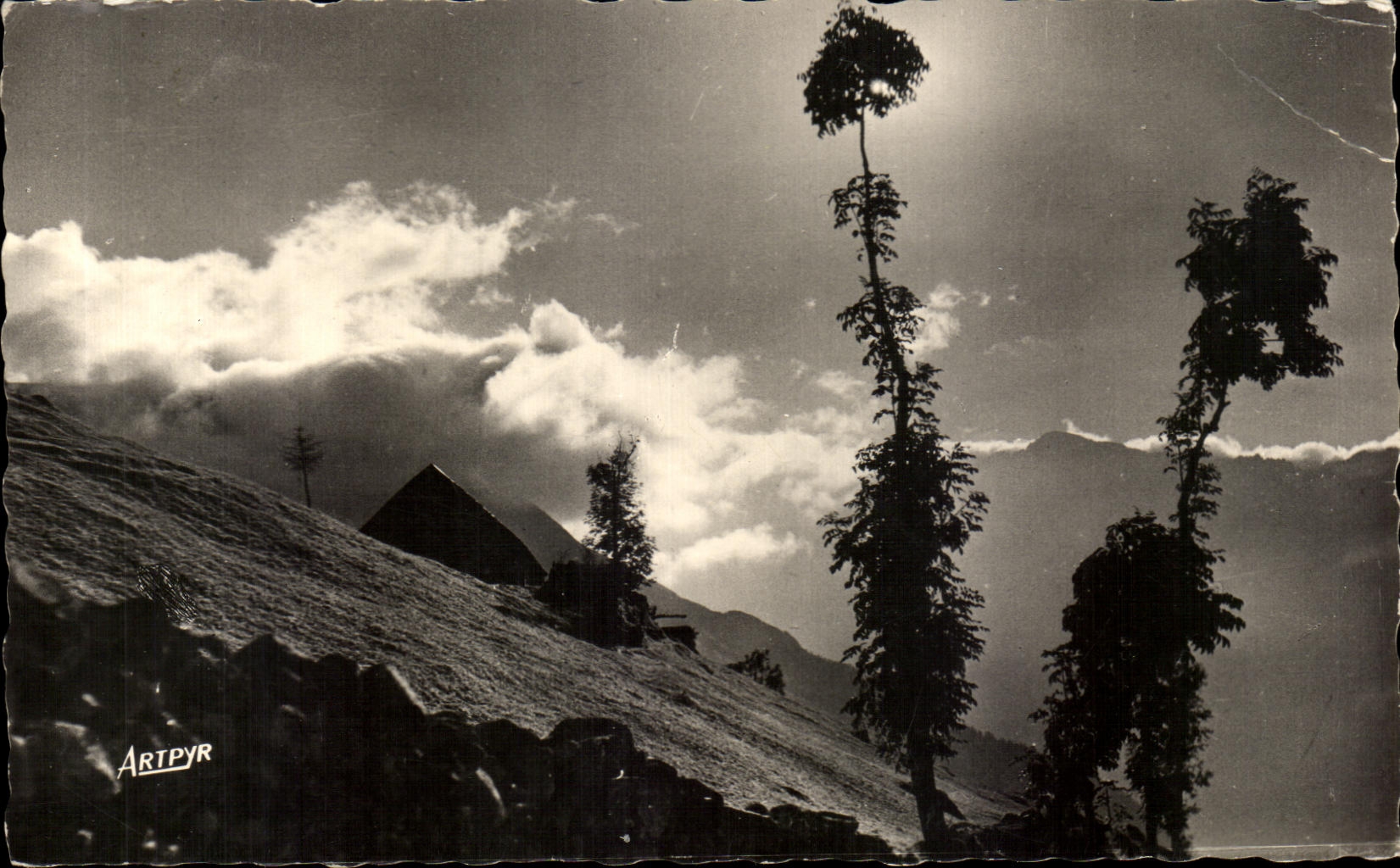 Crépuscule au Plateau de Lumières — Barges (1300 m) — Éditions d'ARTPYR