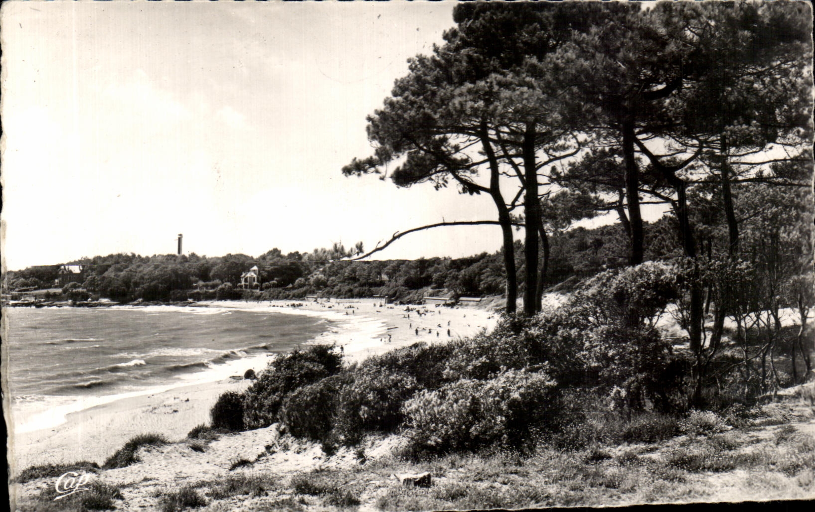 Saint-Palais-sur-Mer — La Plage du Platine — Réal-Photo