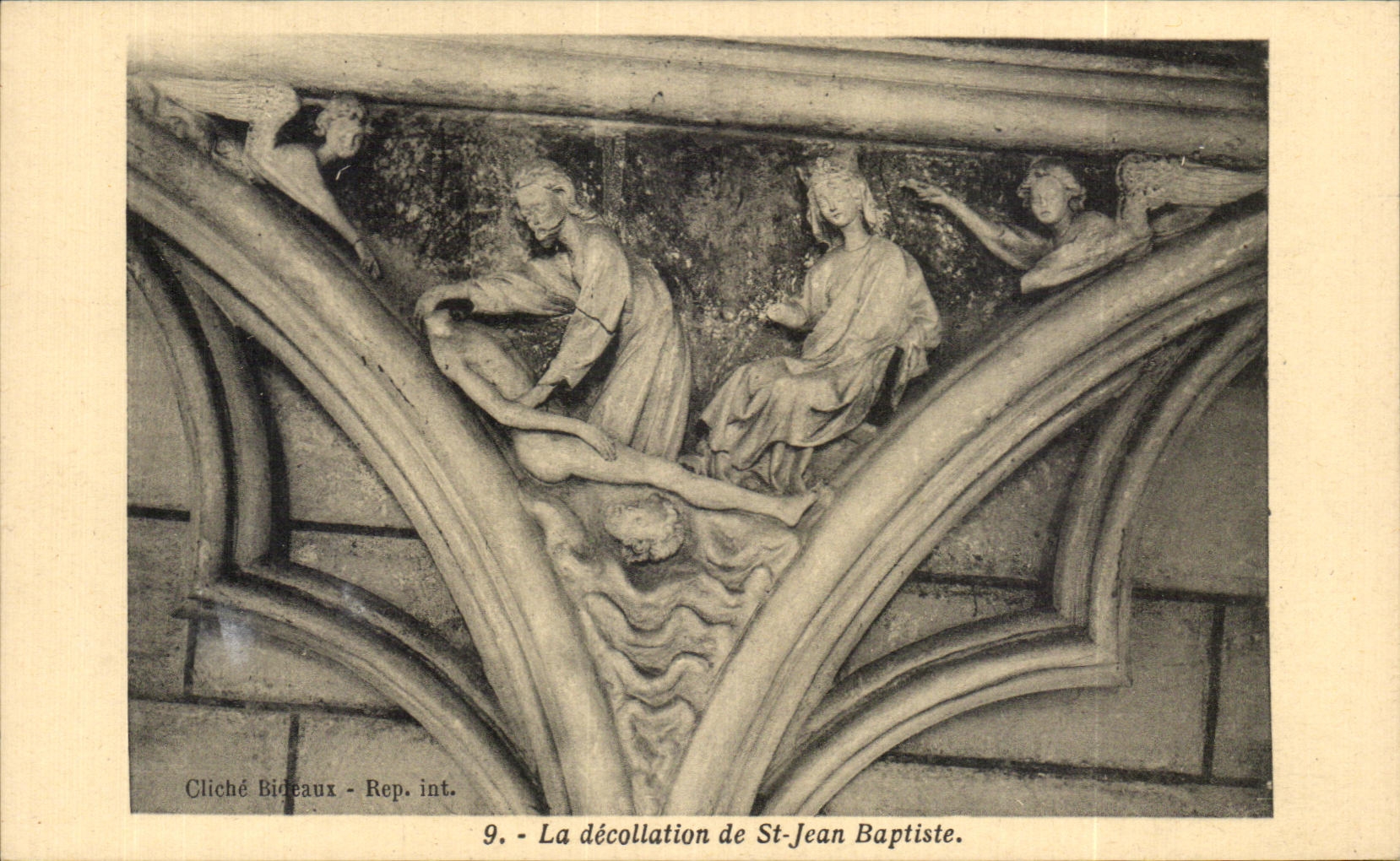 La décollation de St-Jean Baptiste — scène sculptée — Cliché Bideaux - Rep. int. n°9
