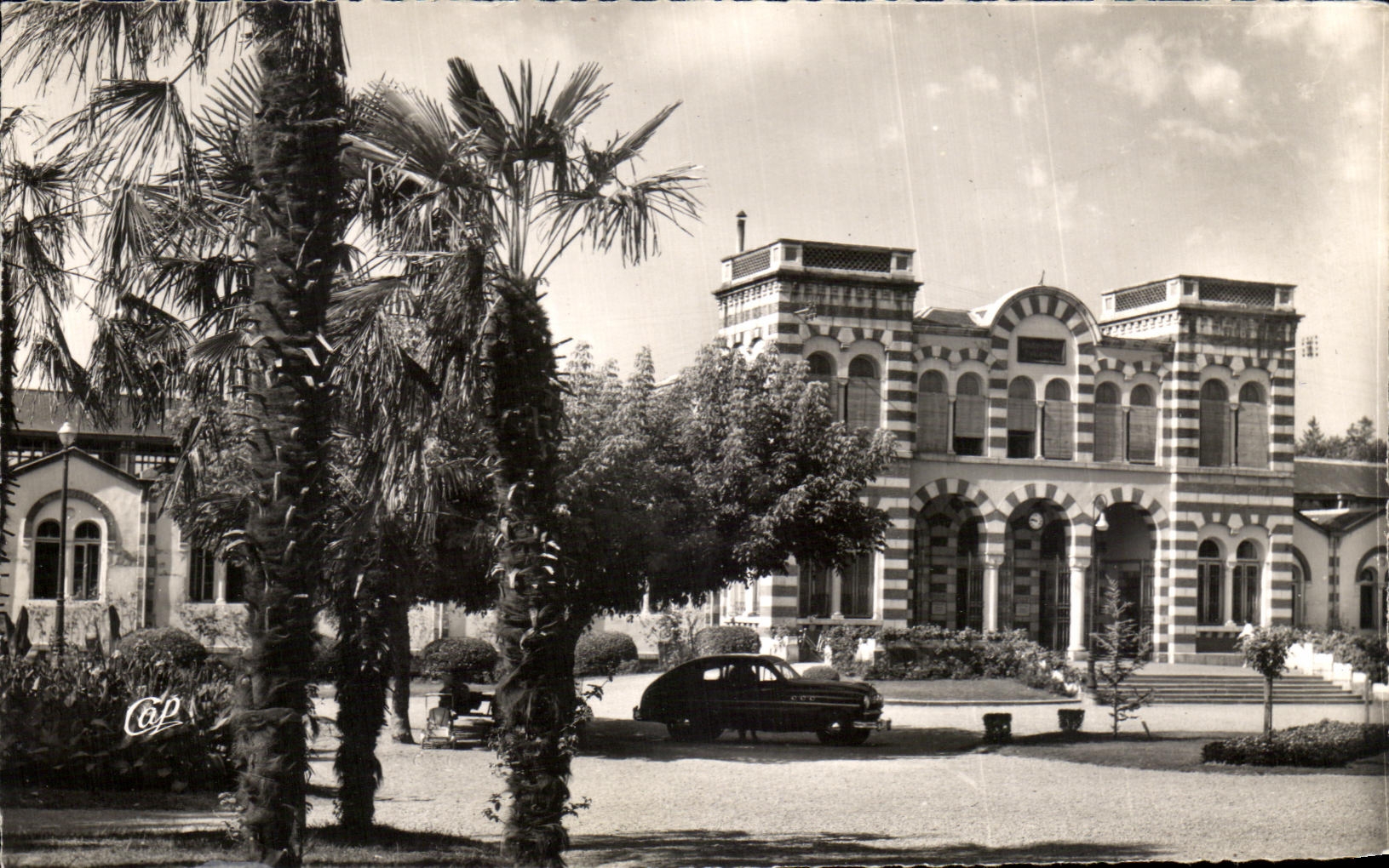 Salies-de-Béarn — L'Établissement Thermal et le Parc — Cie des Arts Photomécaniques, Paris