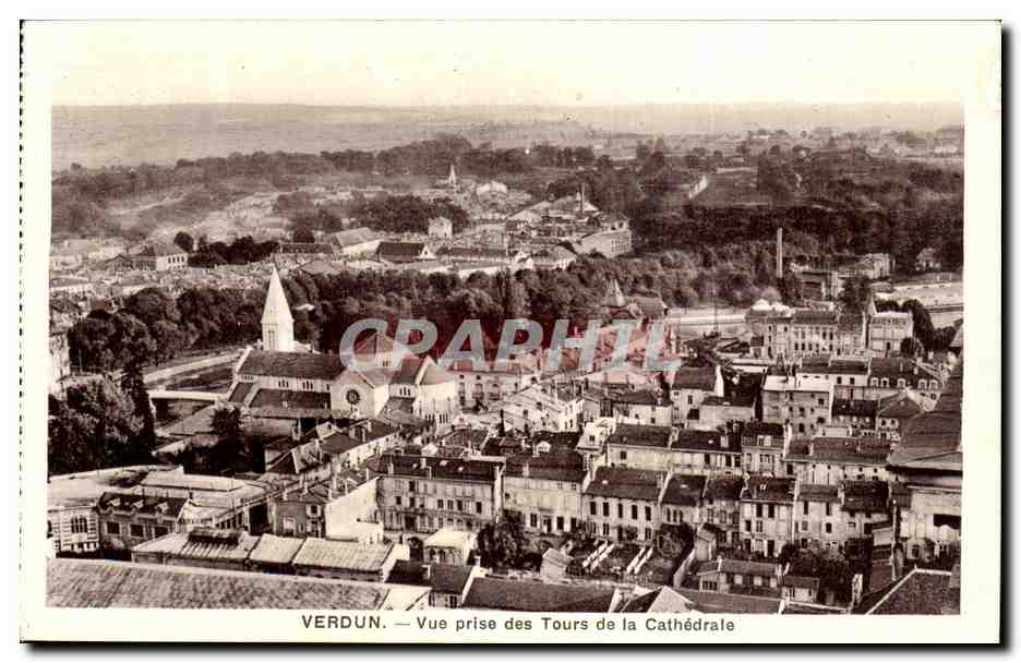 Verdun — Vue prise des Tours de la Cathédrale — Éditeur Verdun Tours